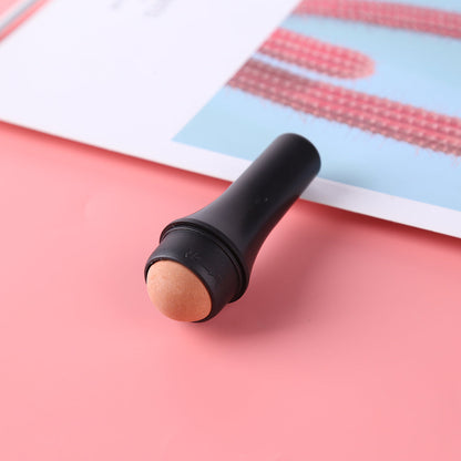 Rodillo facial de piedra volcánica